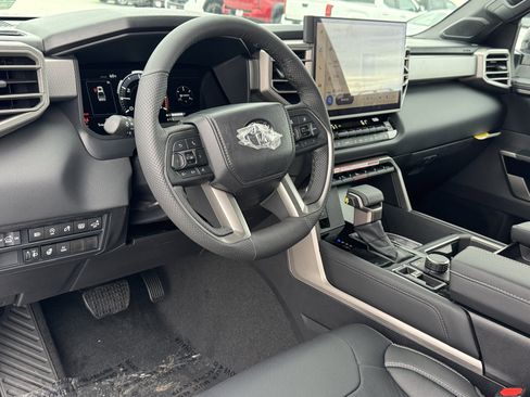 New 2026 Toyota Tundra Limited image 16