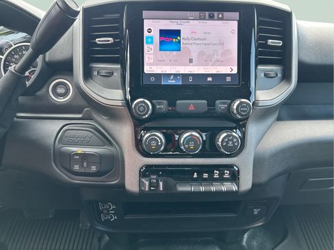 New 2026 RAM 2500 Tradesman w/ Chrome Appearance Group AWD/4WD image 17
