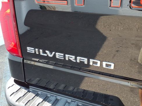 Used 2023 Chevrolet Silverado 1500 LT Trail Boss w/ Protection Package AWD/4WD image 18