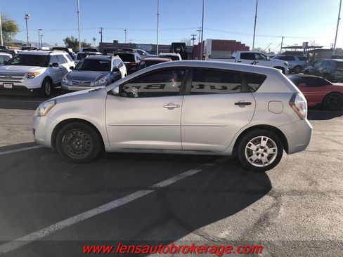Used 2009 Pontiac Vibe image 4