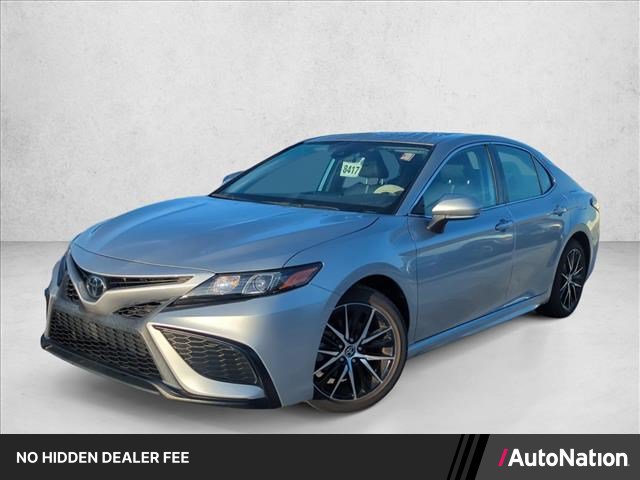 Certified 2023 Toyota Camry SE FWD image 1