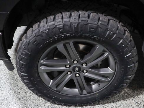 Used 2023 Ford F150 Lariat w/ Equipment Group 502A High image 12