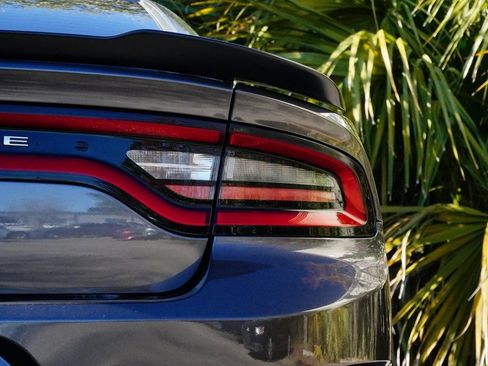 Used 2022 Dodge Charger Scat Pack w/ Daytona Edition Group image 8