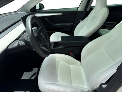 Used 2023 Tesla Model 3 Standard Range RWD image 7