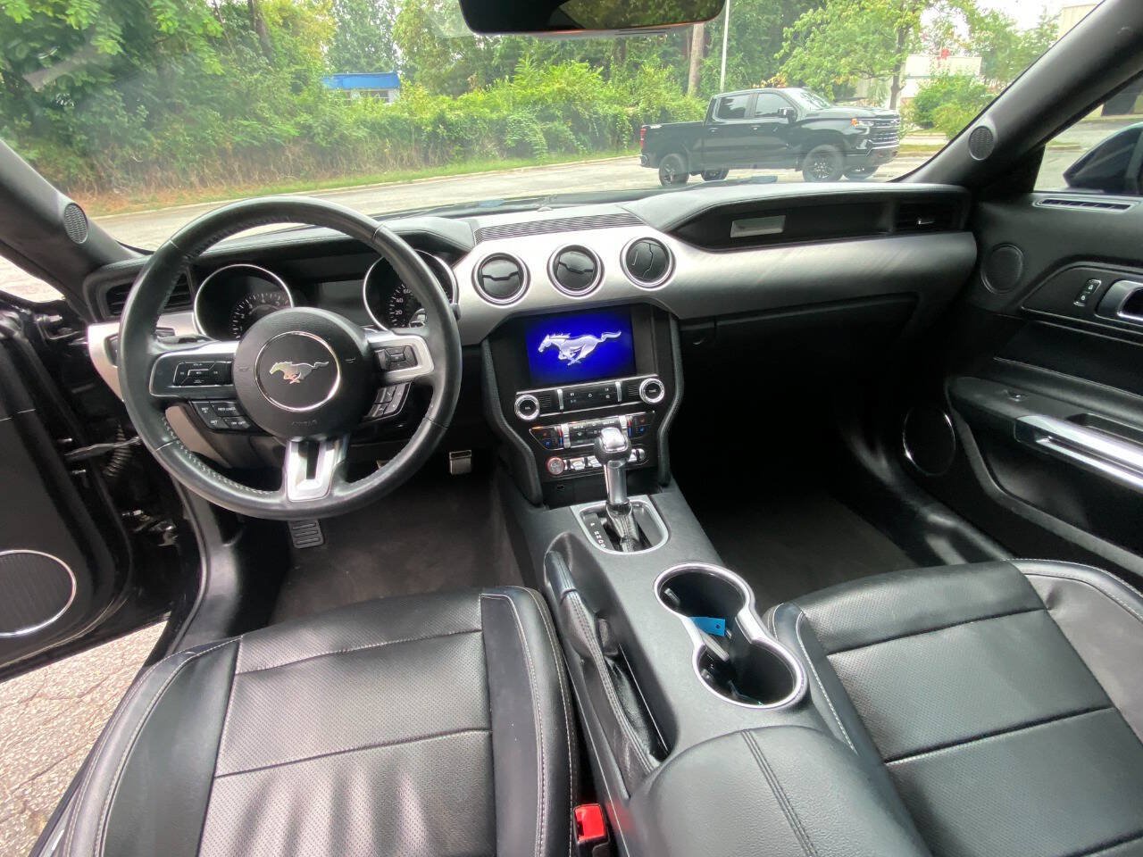 Used 2021 Ford Mustang Premium RWD image 12