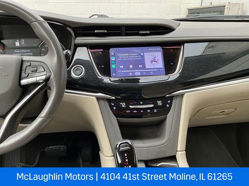 Certified 2023 Cadillac XT6 Premium Luxury image 19