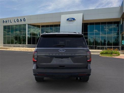 New 2024 Ford Expedition Limited image 5