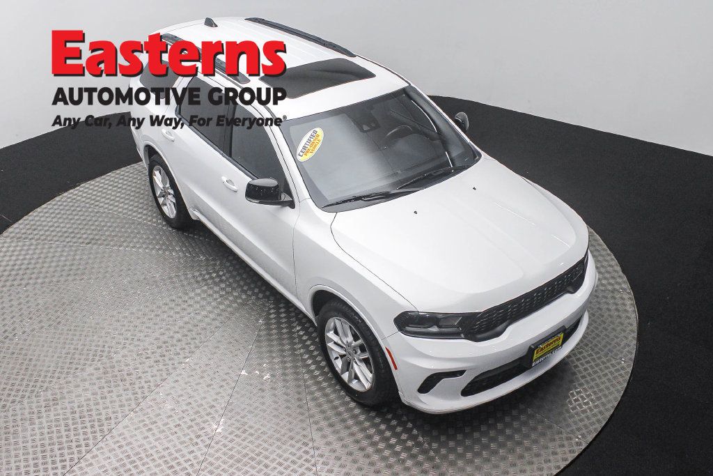 Used 2024 Dodge Durango GT RWD image 5