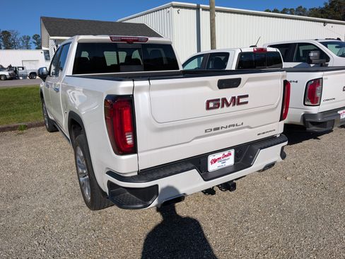 Used 2025 GMC Sierra 1500 Denali w/ Denali Reserve Package image 4