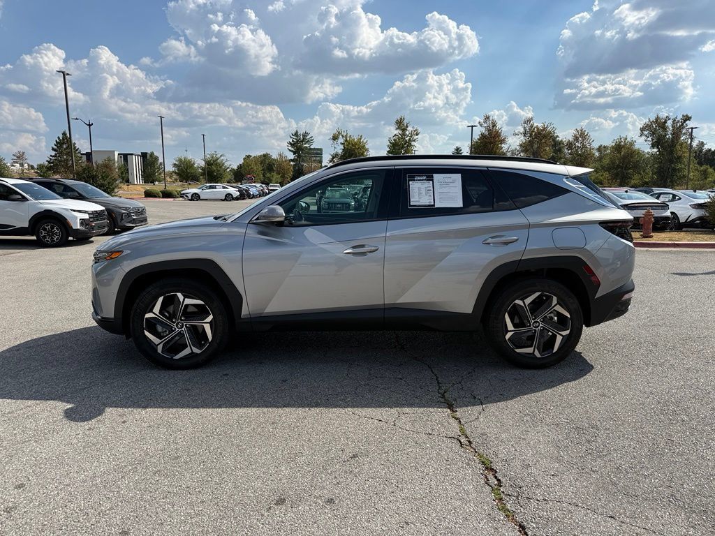 Used 2024 Hyundai Tucson Limited AWD/4WD image 4