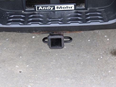 Used 2016 Toyota Tacoma SR5 image 9