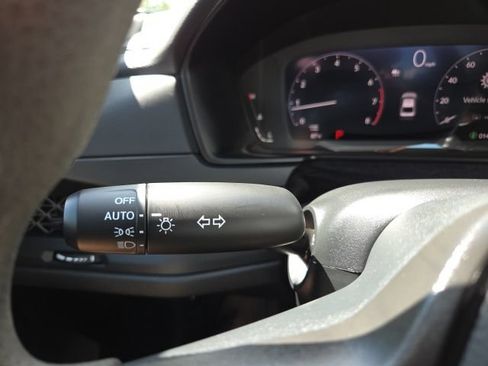 Certified 2024 Honda Accord LX image 33