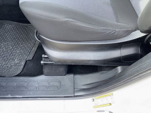 Used 2017 RAM ProMaster City Tradesman w/ Rear Back-up Camera Group image 9