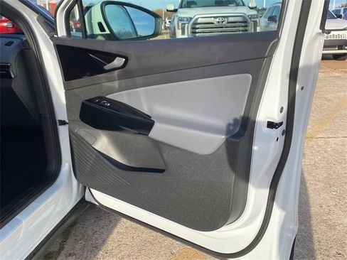 Used 2022 Volkswagen ID.4 Pro S image 10