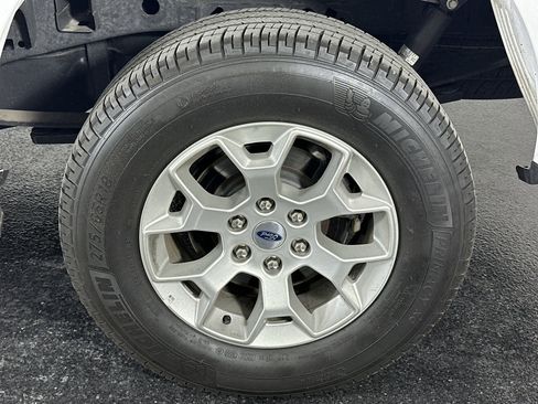 Used 2023 Ford F150 XLT image 14