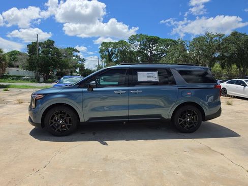 New 2026 Kia Carnival SX w/ SX Dark Edition Package FWD image 5