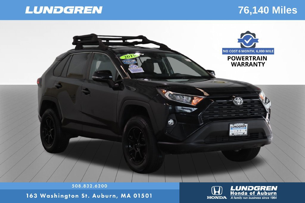 Used 2019 Toyota RAV4 XLE AWD/4WD image 1