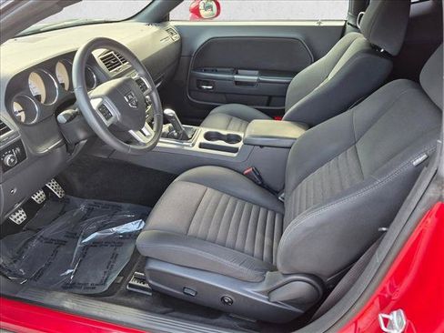 Used 2013 Dodge Challenger R/T RWD image 15