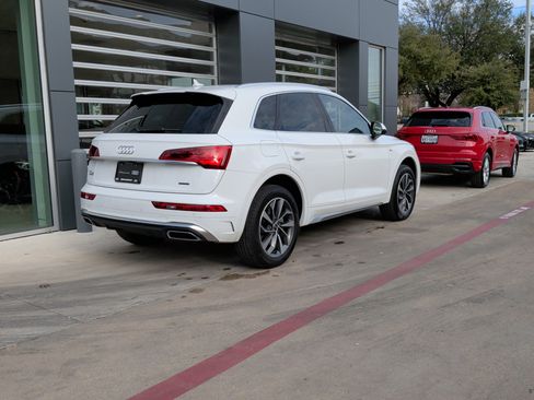Used 2023 Audi Q5 2.0T Premium Plus w/ Premium Plus Package image 10