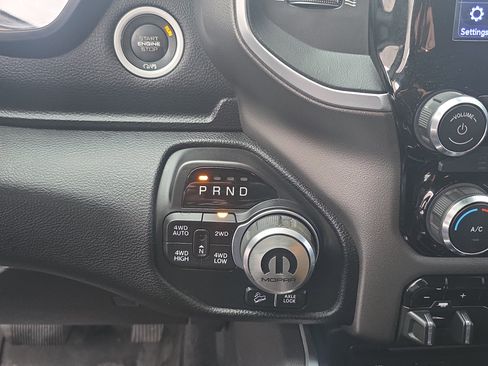 Used 2019 RAM 1500 Big Horn image 25