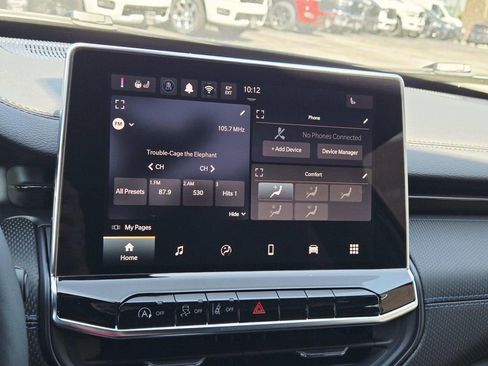 New 2026 Jeep Compass Latitude image 21