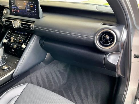 Used 2021 Lexus IS 350 F Sport RWD image 19