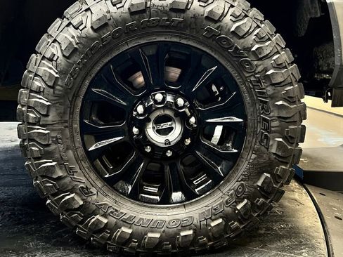 Used 2022 Ford F250 Platinum w/ Tremor Off-Road Package AWD/4WD image 21