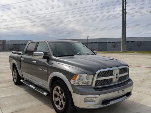 Used 2012 RAM 1500 Laramie image 2