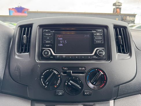 Used 2019 Nissan NV200 SV FWD image 18