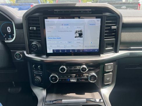 Used 2021 Ford F150 Platinum w/ Equipment Group 701A High AWD/4WD image 28