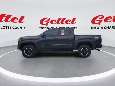 New 2025 Toyota Tacoma TRD Off-Road image 5