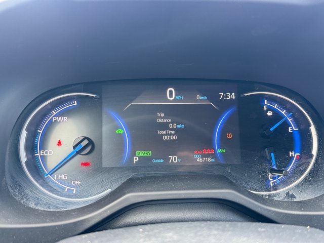 Used 2023 Toyota RAV4 LE AWD/4WD image 16