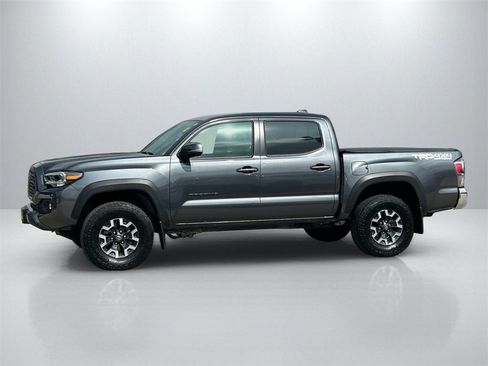 Used 2023 Toyota Tacoma TRD Off-Road w/ Black Out Package (TMS) image 8