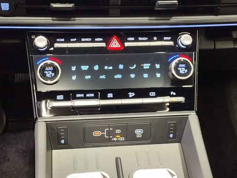 New 2026 Hyundai Santa Fe Calligraphy AWD/4WD image 32