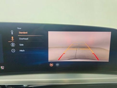 Used 2024 Cadillac Lyriq Luxury image 48