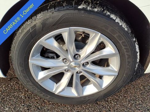 Used 2024 Chevrolet Malibu LT image 9