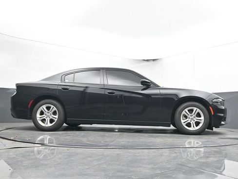 Used 2022 Dodge Charger SXT w/ Cold Weather Package image 51
