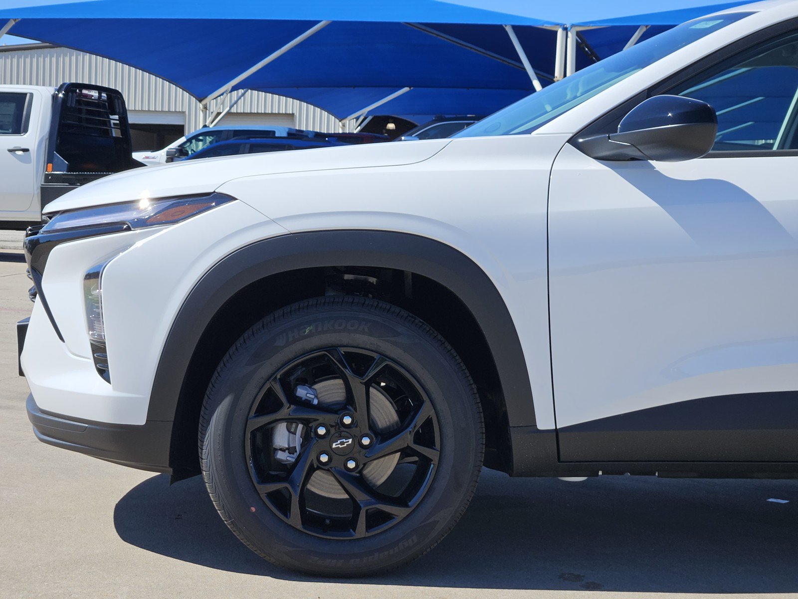 New 2026 Chevrolet Trax LT w/ Driver Confidence Package FWD image 6