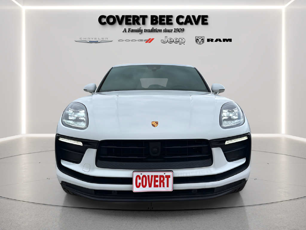 Used 2024 Porsche Macan w/ Premium Plus Package AWD/4WD image 2