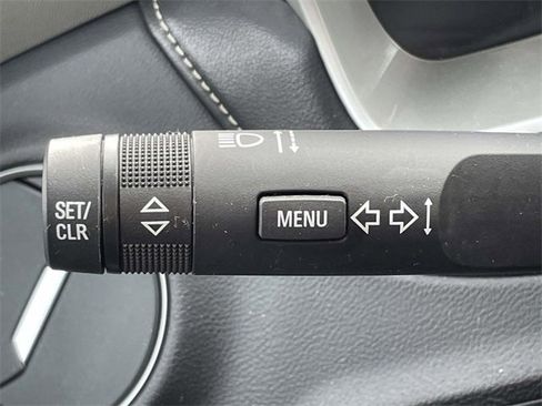 Used 2015 Chevrolet Camaro LS image 22