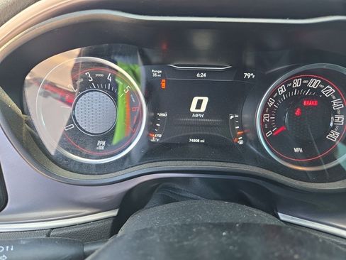Used 2019 Dodge Challenger R/T Scat Pack RWD image 8