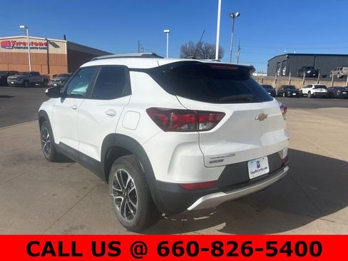 Used 2025 Chevrolet TrailBlazer LT image 6