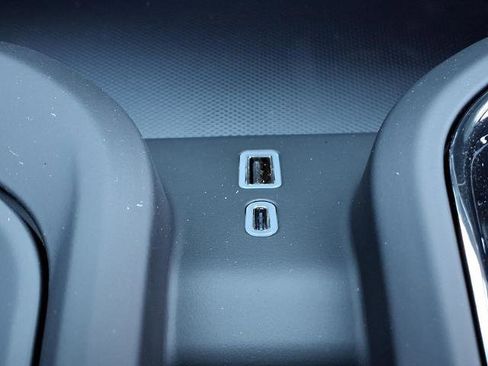 New 2026 GMC Sierra 1500 AT4 w/ AT4 Premium Package image 9