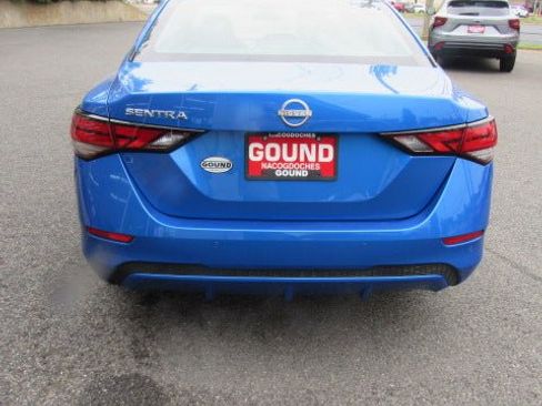 Used 2025 Nissan Sentra SV FWD image 7