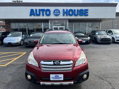 Used 2014 Subaru Outback 2.5i Limited image 2