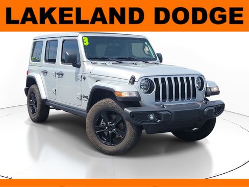 Used 2023 Jeep Wrangler Unlimited Sahara AWD/4WD image 1