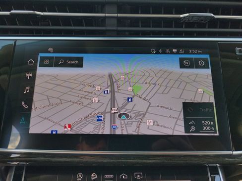 Used 2024 Audi Q7 3.0T Premium Plus image 19