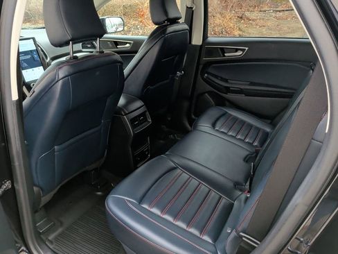 Certified 2023 Ford Edge SEL w/ Sport Appearance Package image 11