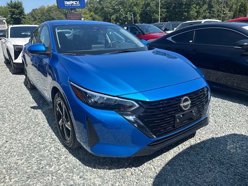 Used 2024 Nissan Sentra SV w/ Lighting Package FWD image 2
