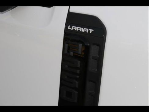 New 2025 Ford F250 Lariat w/ Lariat Ultimate Package image 10